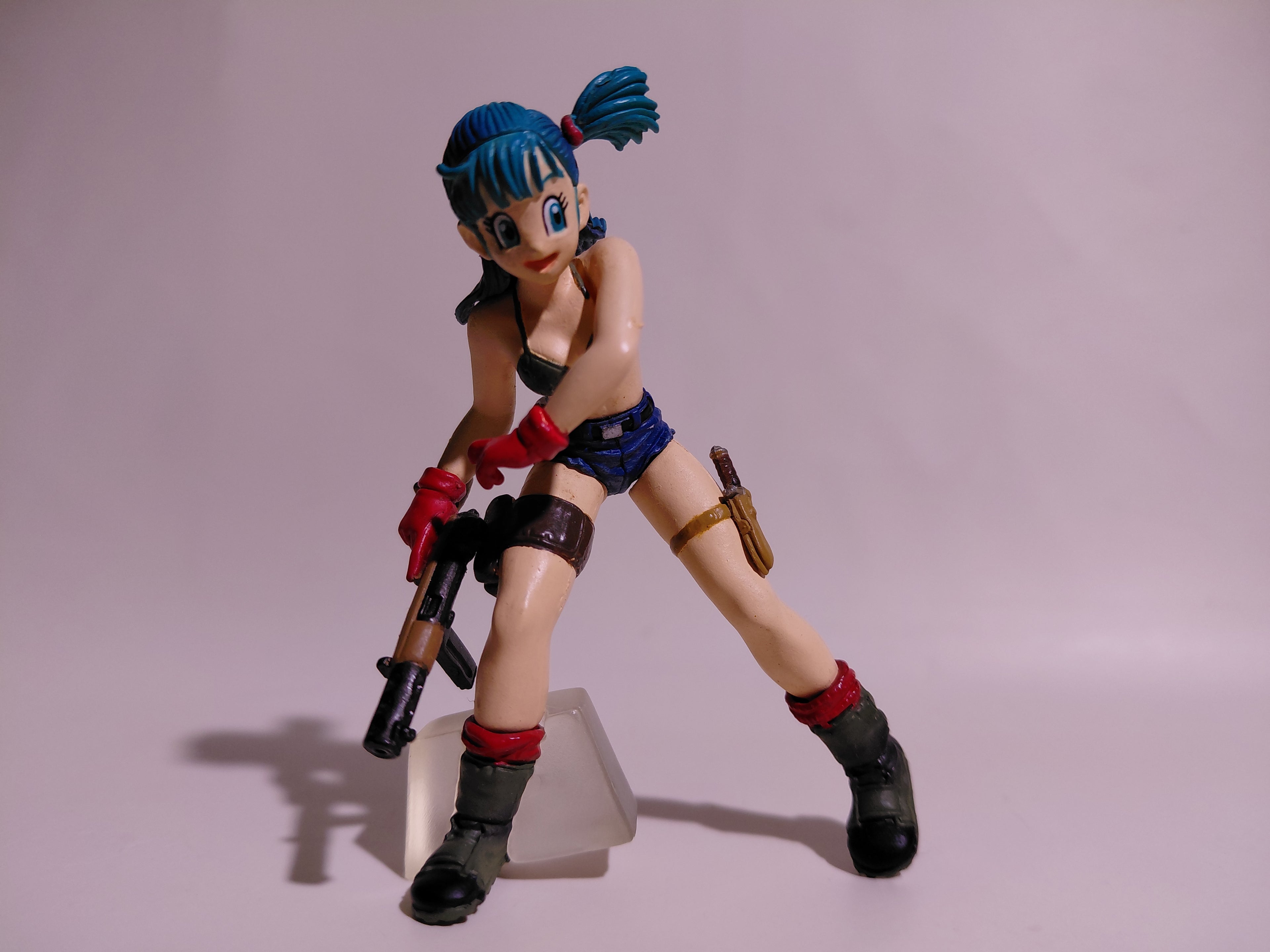 Bandai Dragon ball Z HG Gashapon Figure Part 2 Bulma