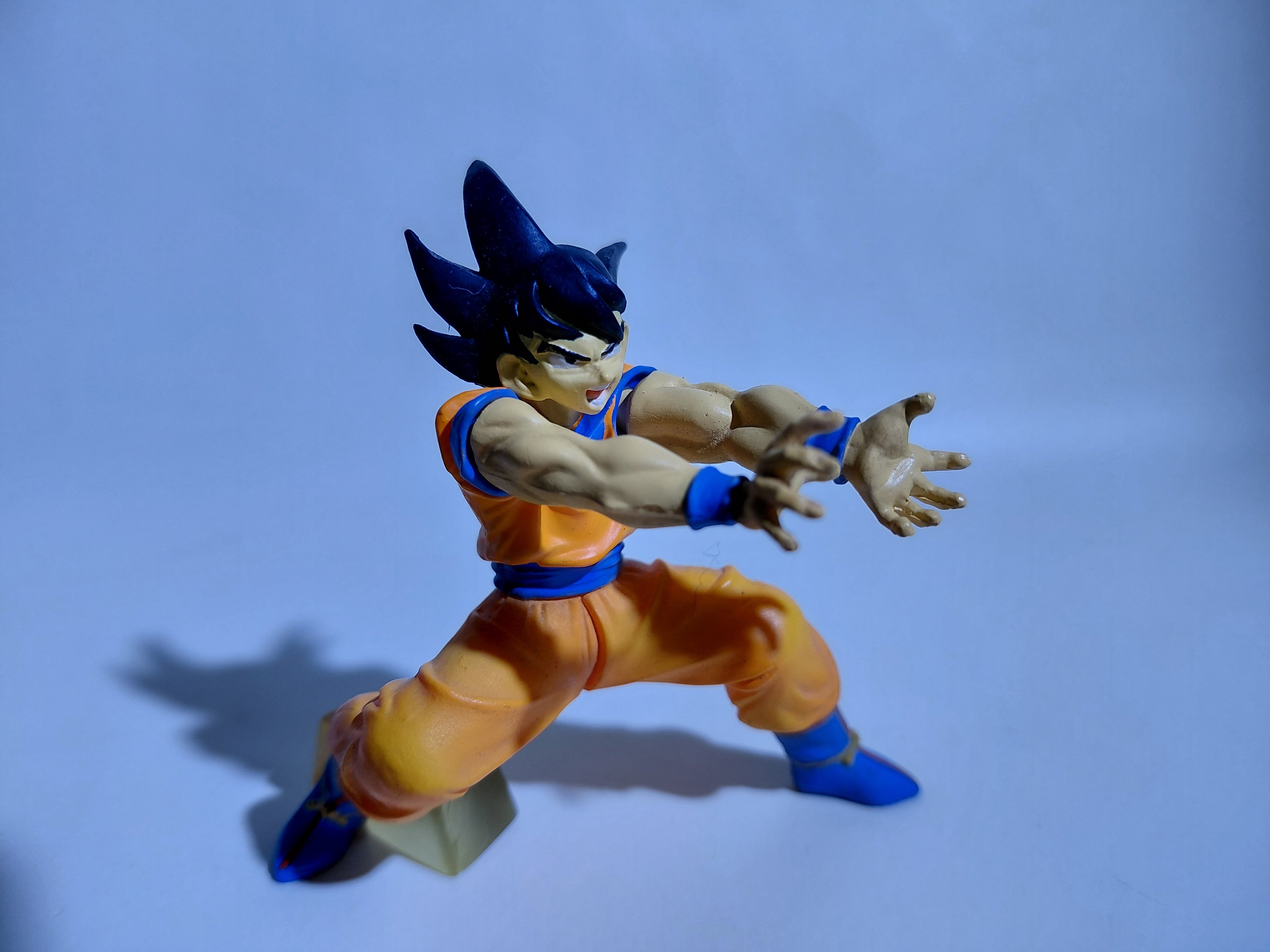 Bandai HG Dragon Ball Z 2: Legendary Super Saiyan Saga - Son Goku Figure Kamehameha Pose