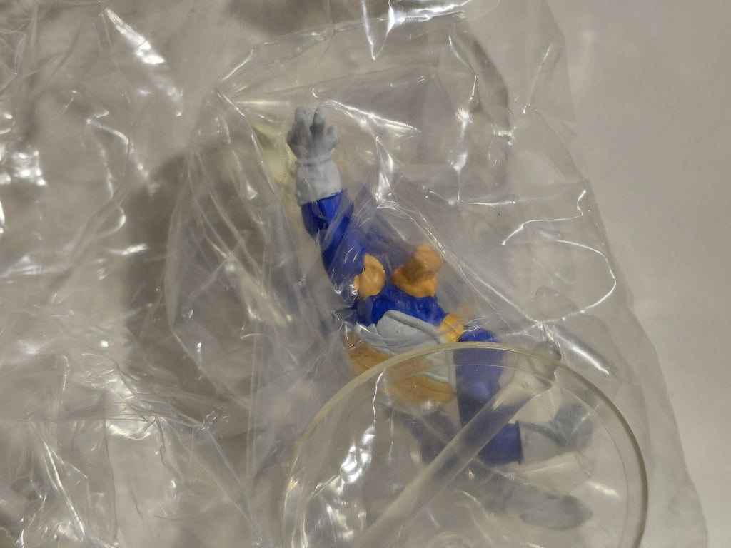 Bandai Dragon ball Z HG Gashapon Figure Part 13 : The Return of Metal Cooler Arc HG Vegeta (SS)