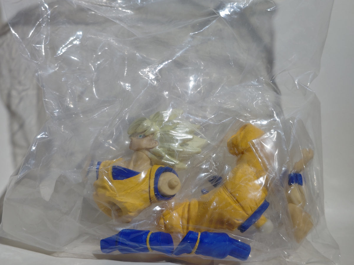 HG PLUS Action Pose Dragon Ball Z Gashapon - Goku Super Saiyan
