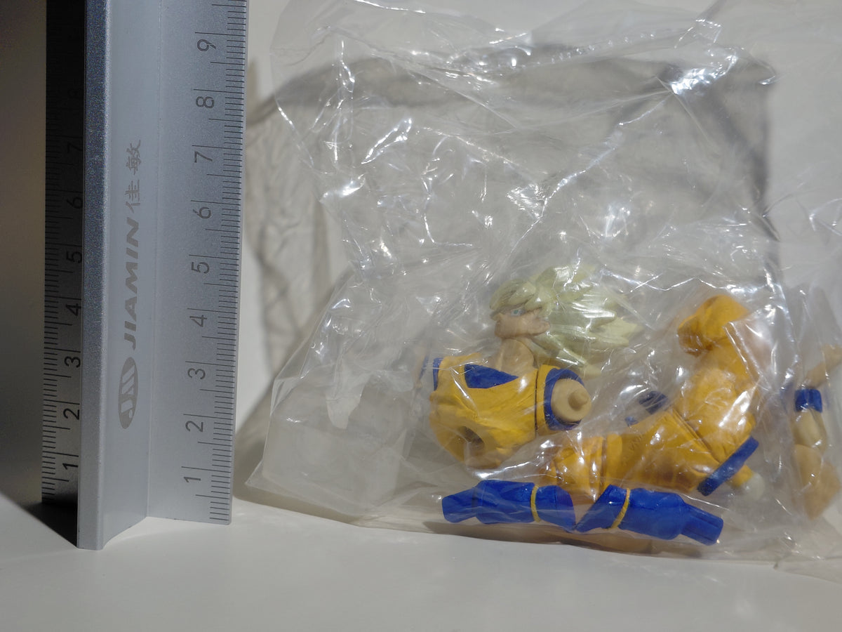 HG PLUS Action Pose Dragon Ball Z Gashapon - Goku Super Saiyan