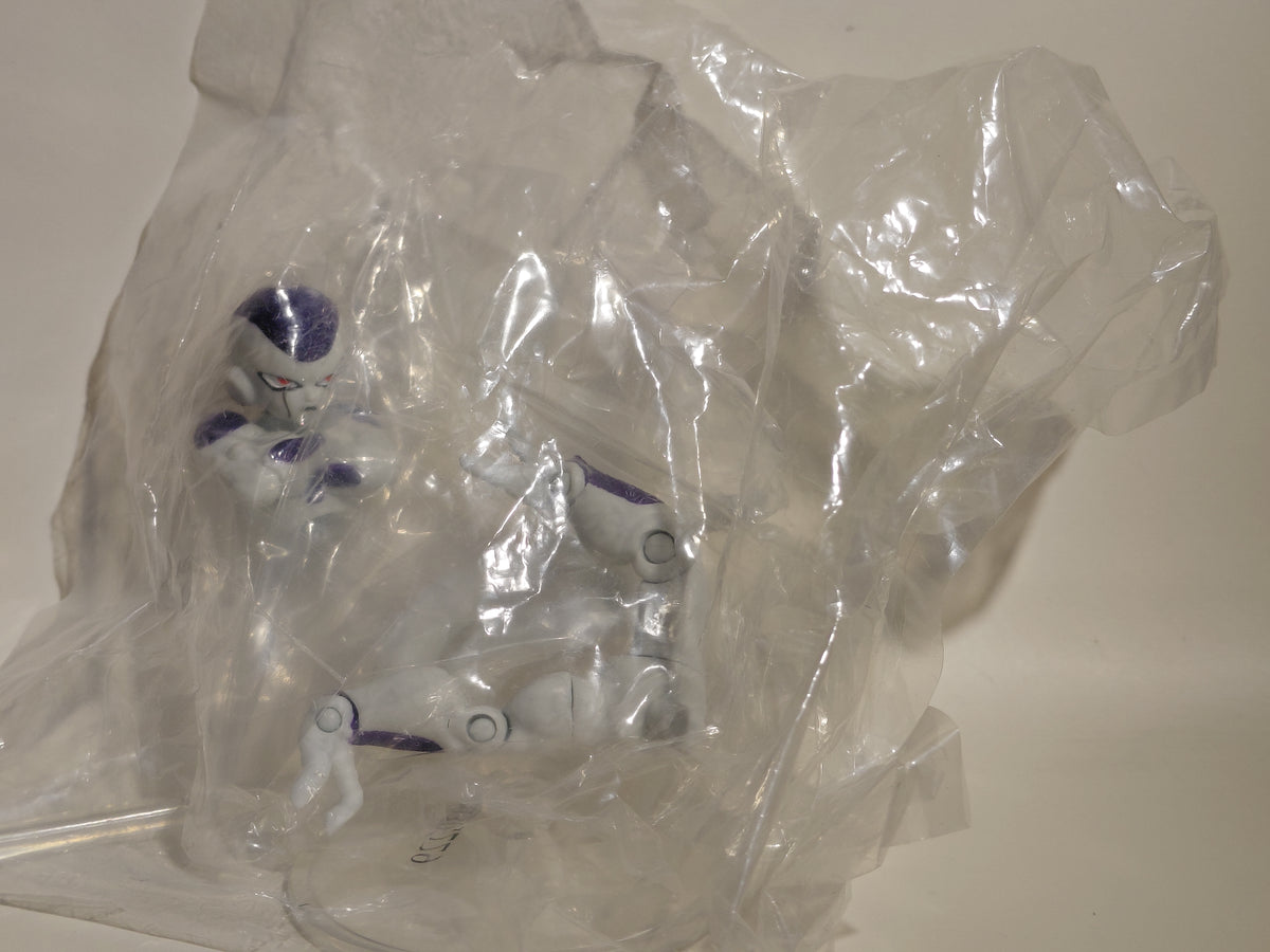 HG PLUS Action Pose Dragon Ball Z Gashapon - Frieza Final Form