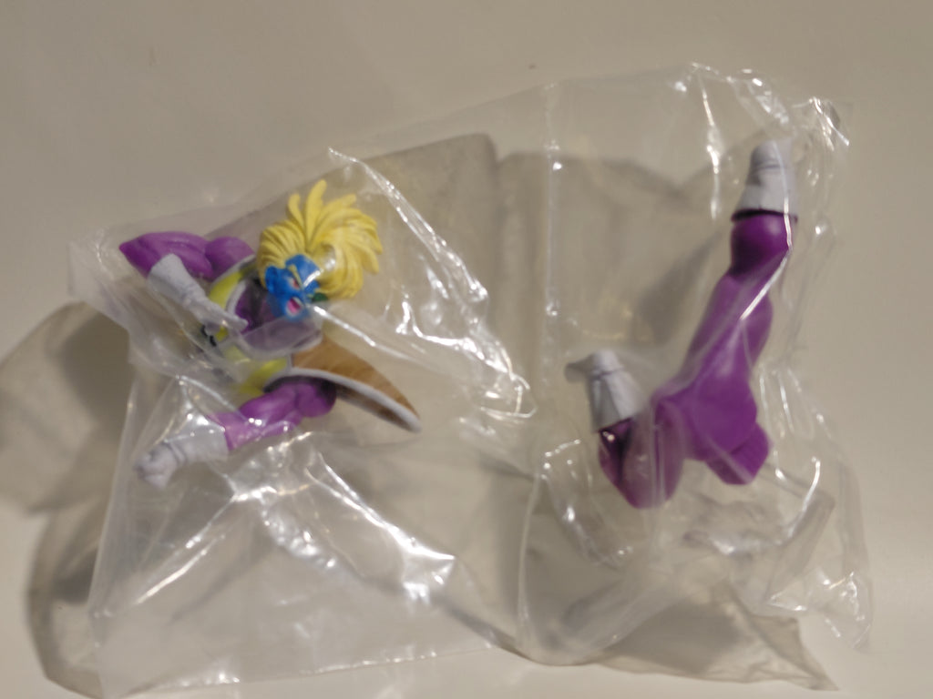 "HG Dragon Ball Kai Part 21 Super Saiyan vs. Super Saiyan Arc" Sauzer (Cooler's Armored Squadron) Trading Figure