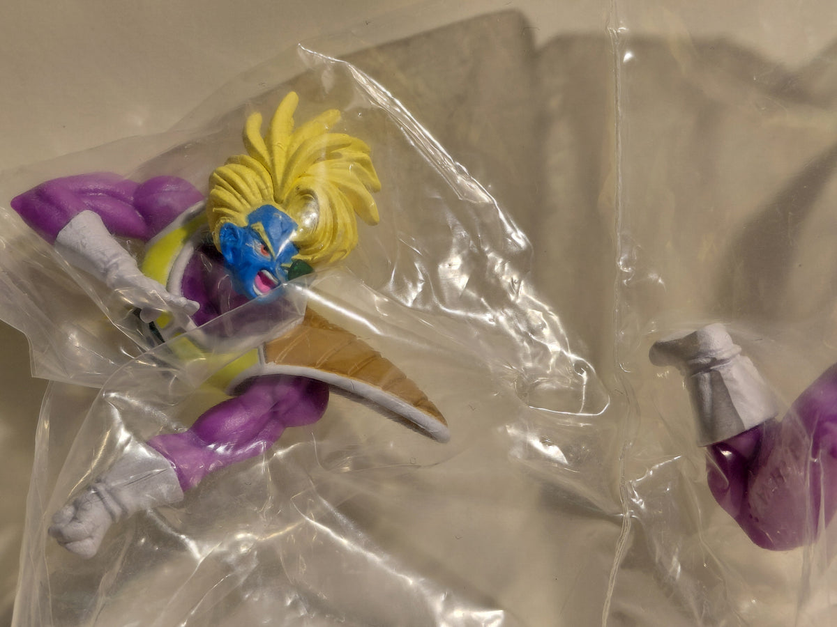"HG Dragon Ball Kai Part 21 Super Saiyan vs. Super Saiyan Arc" Sauzer (Cooler's Armored Squadron) Trading Figure
