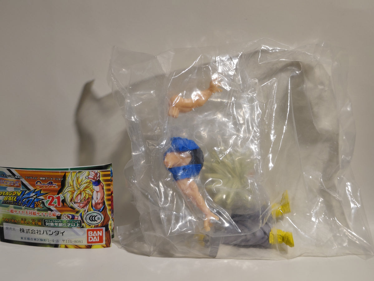 "HG Dragon Ball Kai Part 21 Super Saiyan vs. Super Saiyan Arc"Super Saiyan Trunks Figure