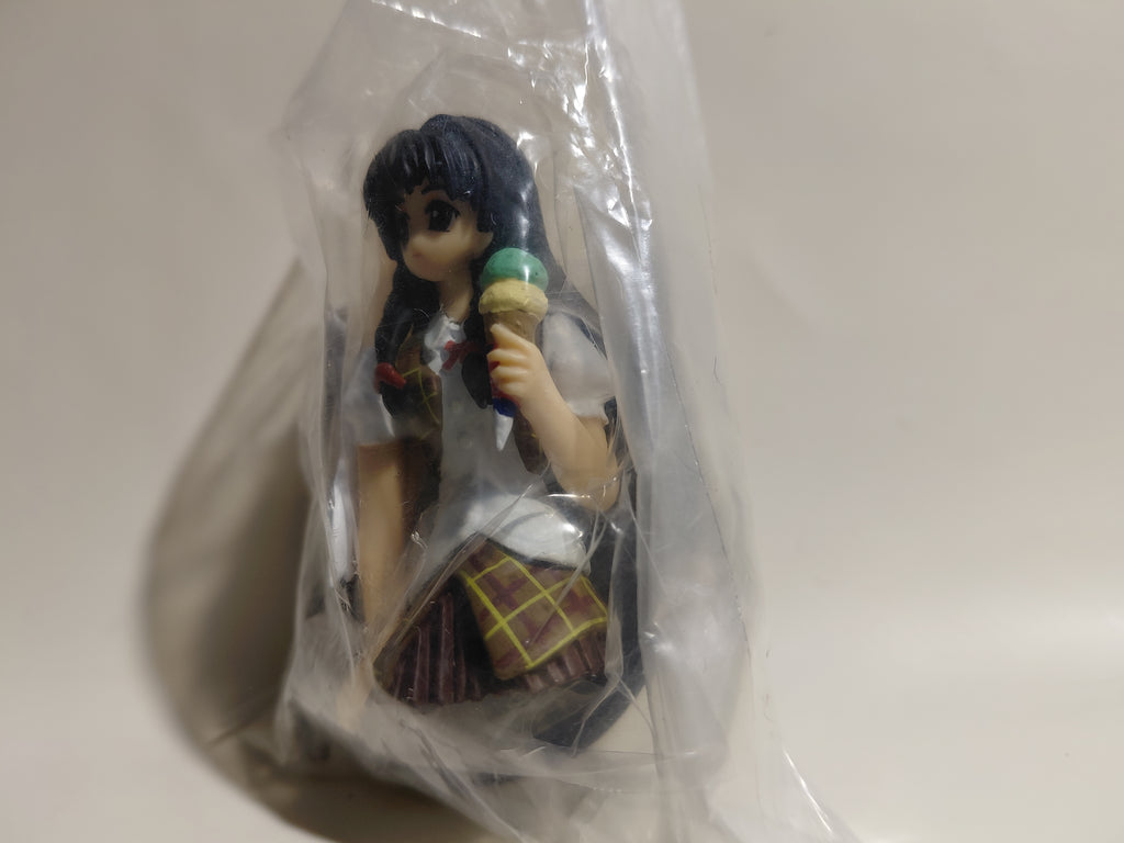 Nana Kimishima 3.5” Figure Kotobukiya Welcome to Pia Carrot Sitting Ice Cream