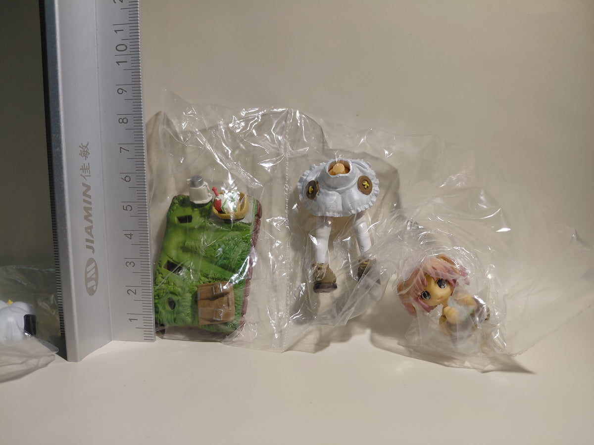 Trading Figure: Relaxing Picnic. Nijihara Ink & Ahiru Ah-kun Moetan Capsule Figure, released in 2005 Movic Gacha Gacha