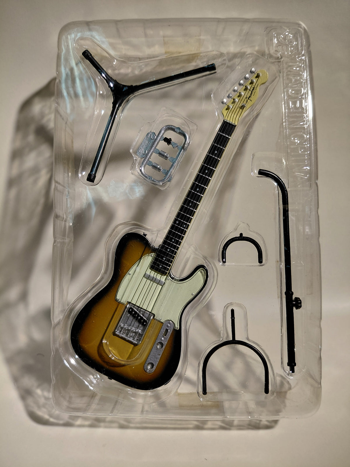 F-toys Fender Guitar Collection 60s Custom TELECASTER - Custom Telecaster - 3 colors Sunburst "Fender Guitar Collection"