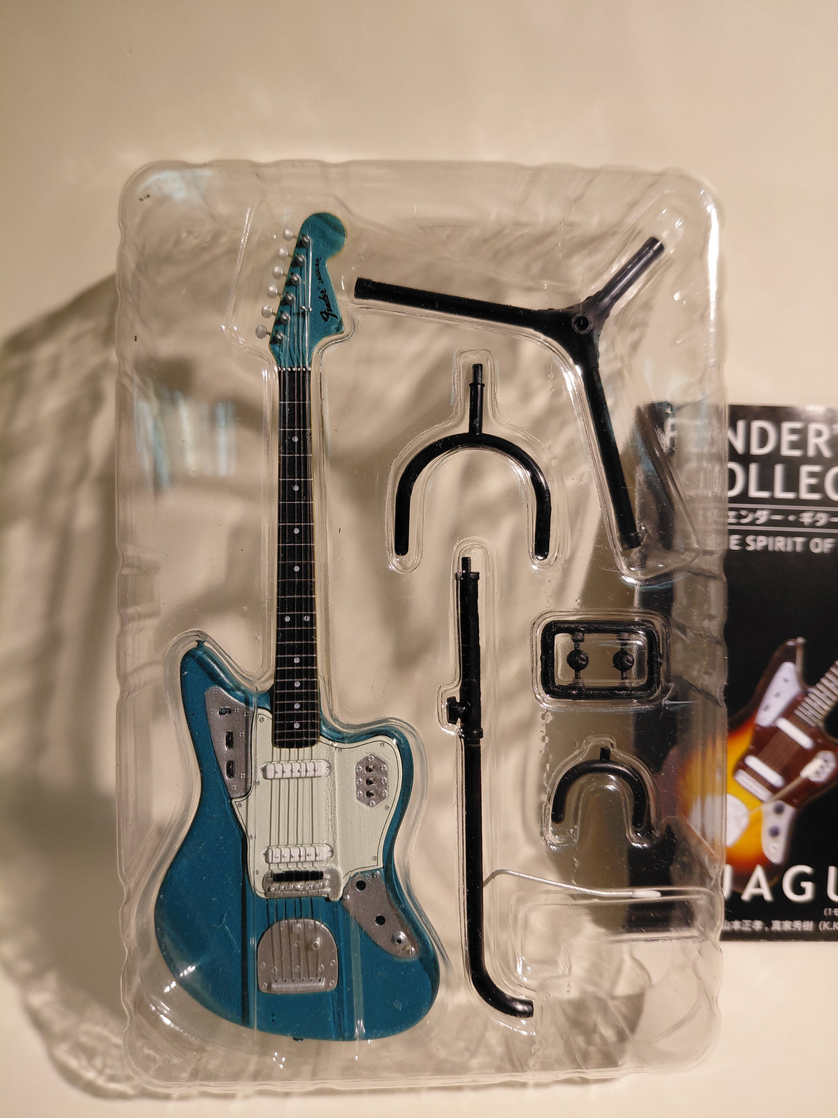 Fender 1/8 Guitar Collection 2 '62 Jaguar Sherwood Green Metallic