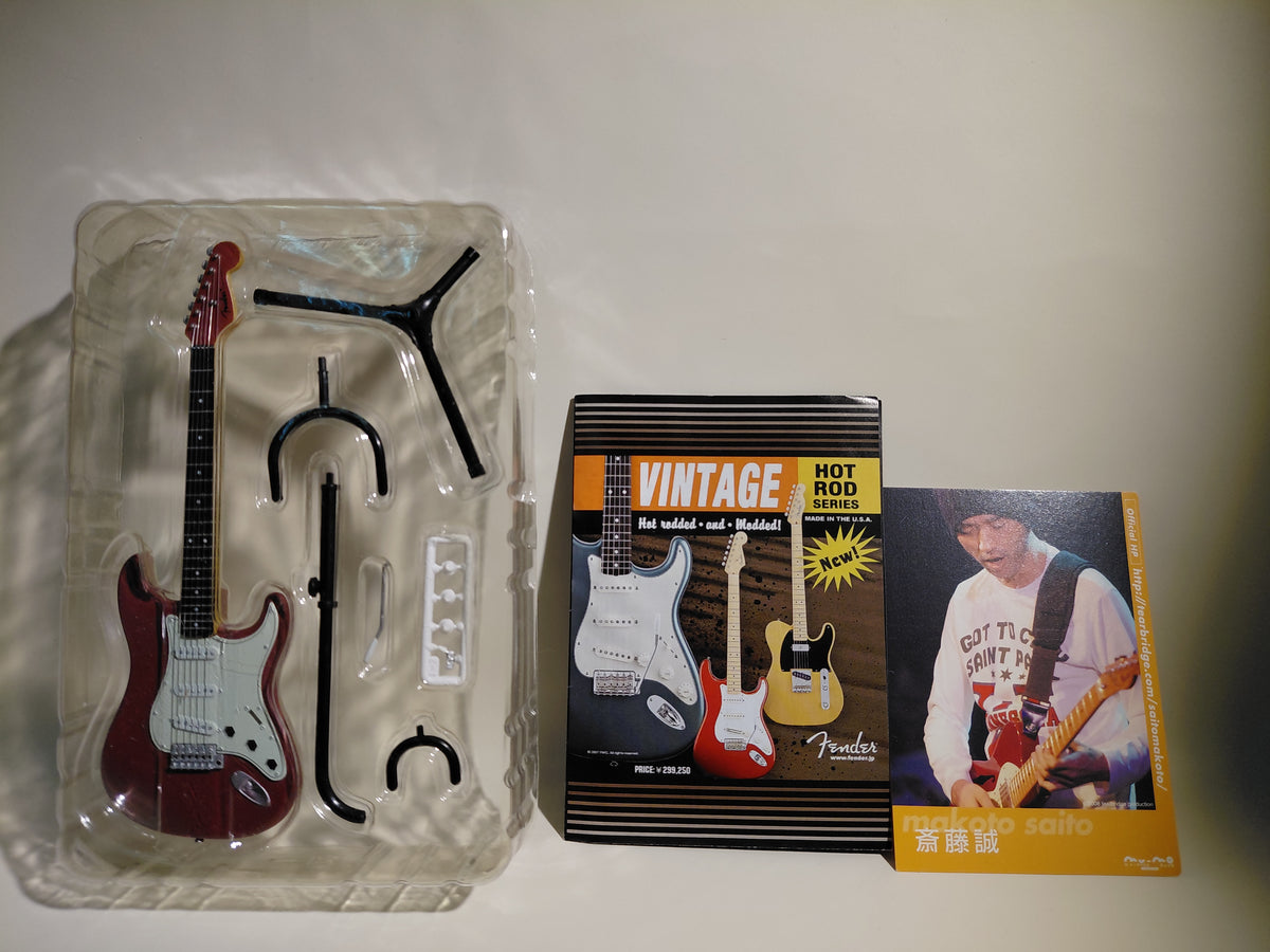 Fender 1/8 Guitar Collection 2 '62 Stratocaster Matching Head Candy Apple Red