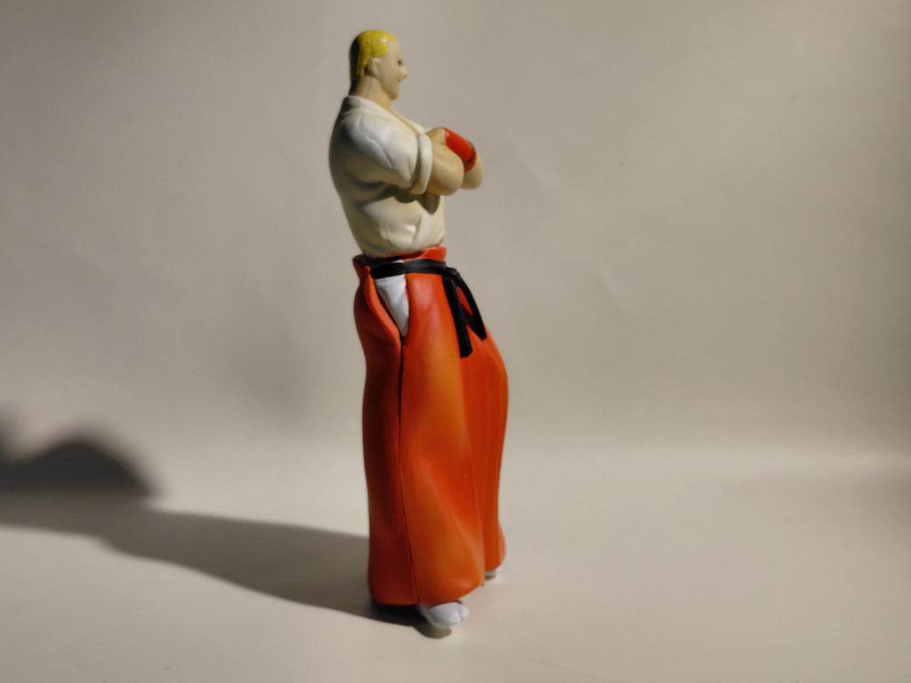 Yujin Gashapon The King of Fighters figure Geese Howard