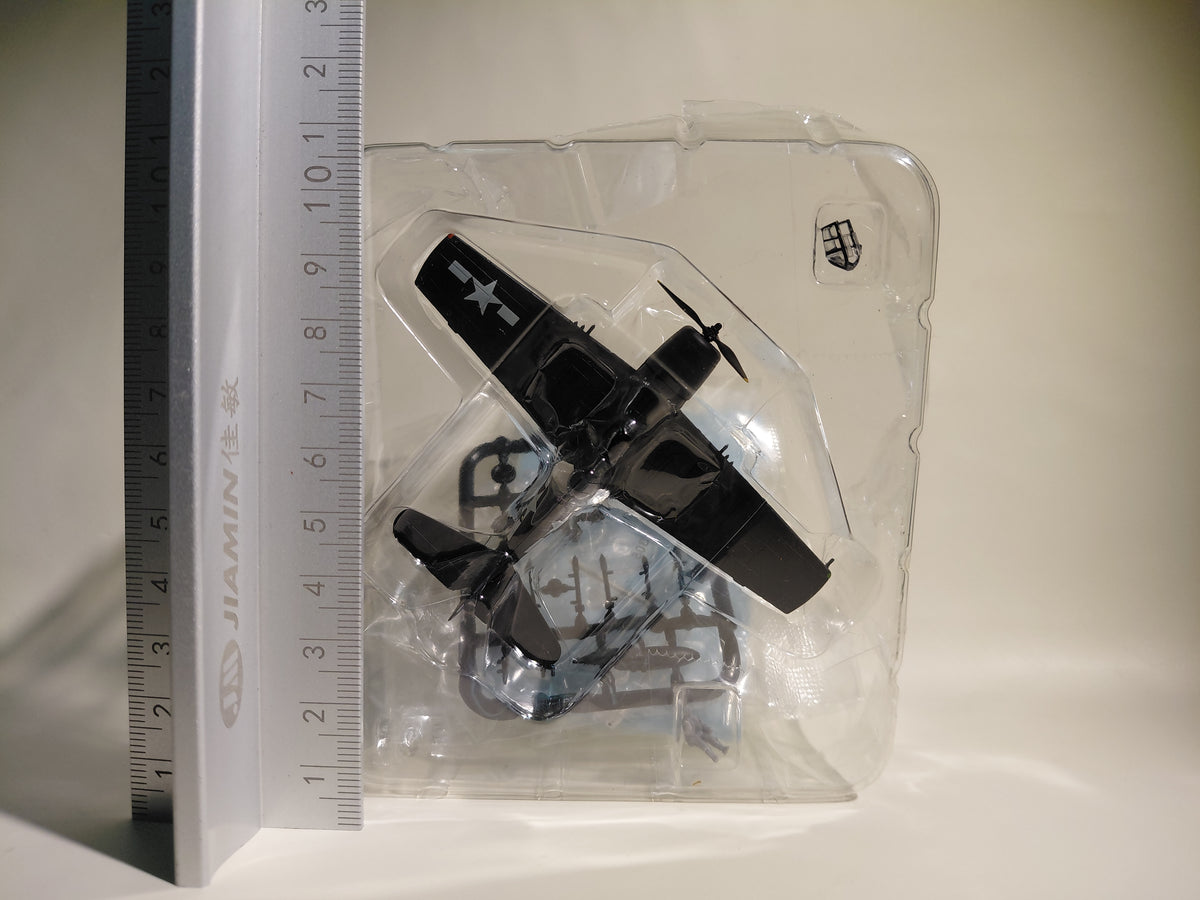 Bandai 1/144 Scale Fighter Aircraft Wing Club Collection L Part 2 #5 Grumman F6F-5 Hellcat