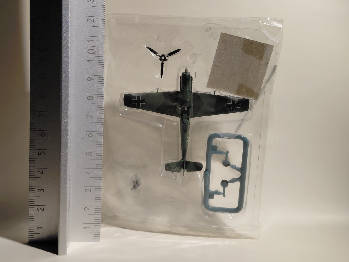 1/144 scale Wing Club Collection Part 1  German Messerschmitt Bf109E-3 (Flying)