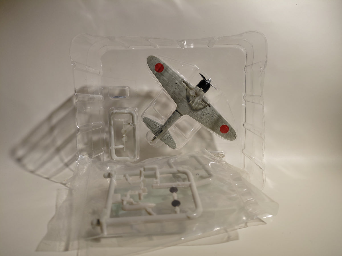 1/144 scale Wing Club Collection L3 #1 Zero Fighter Aircraft Type 21 Zero Battle 21