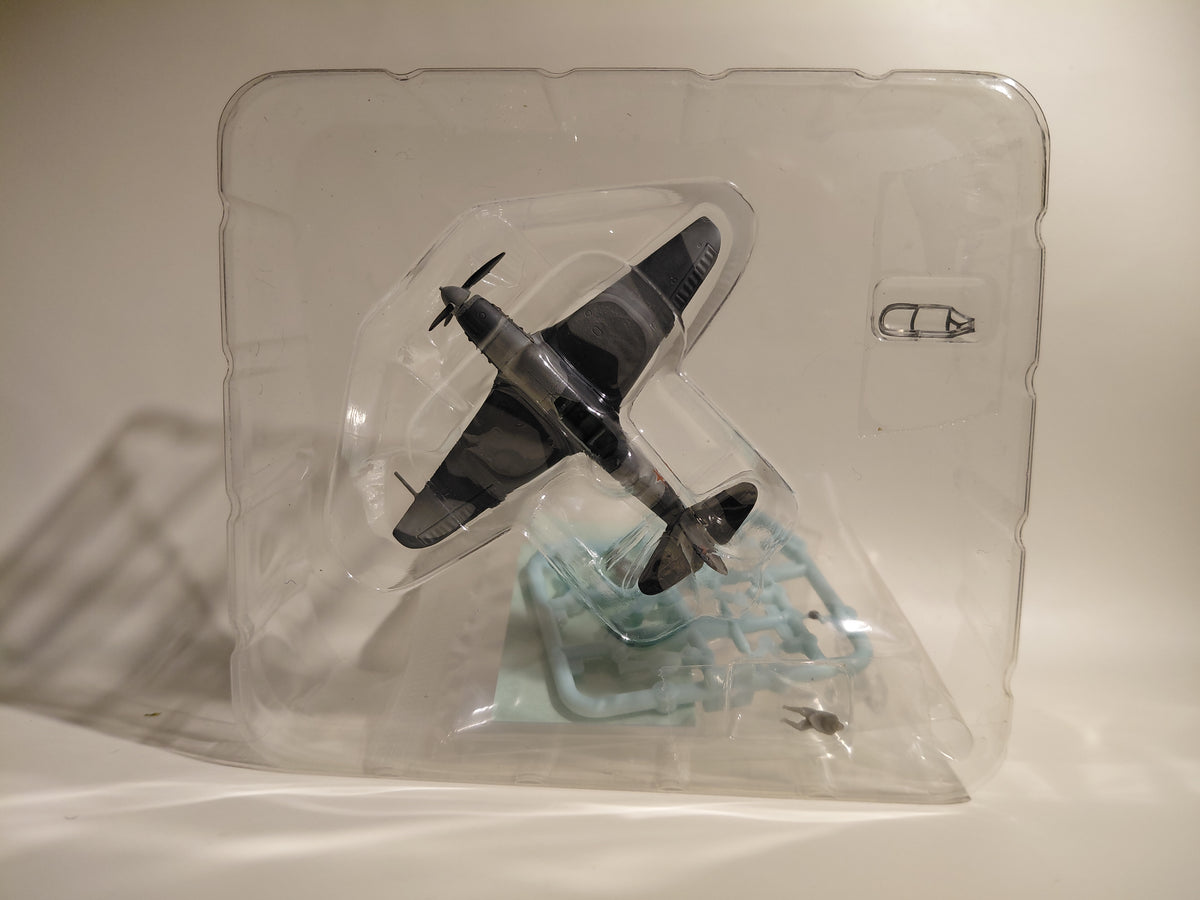 1/144 scale Wing Club Collection L Part 3 #4 Yakovlev Yak-9D