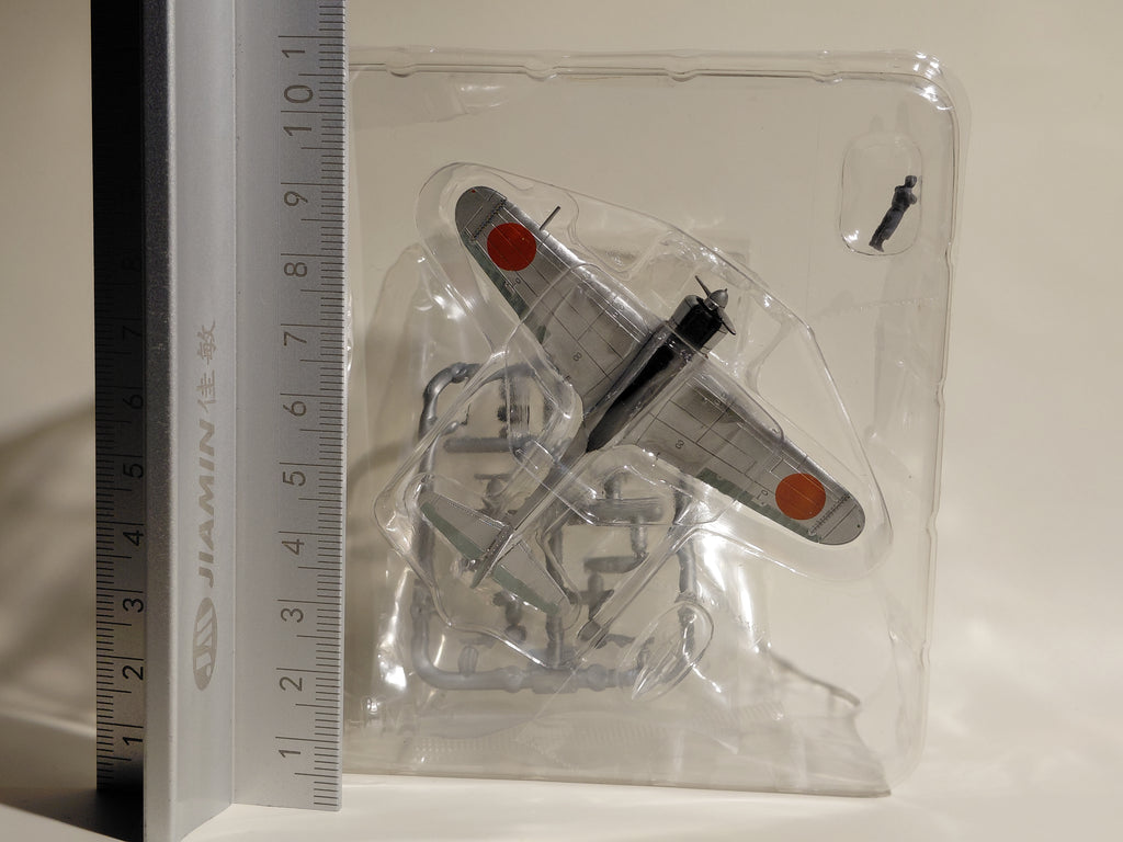 Bandai 1/144 scale Wing Club Collection L #1 Type 1 Fighter Hayabusa Model 1 Japanese Army Ki-43