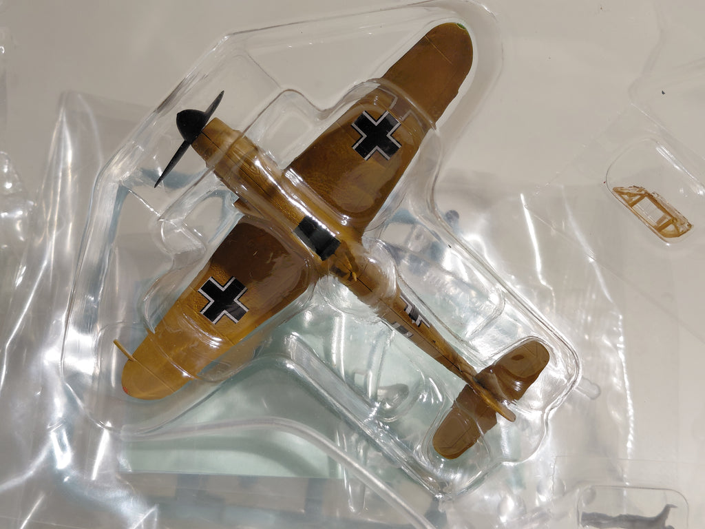 Bandai 1/144 scale Wing Club Collection L #4 Messerschmitt Bf109F (Color B)
