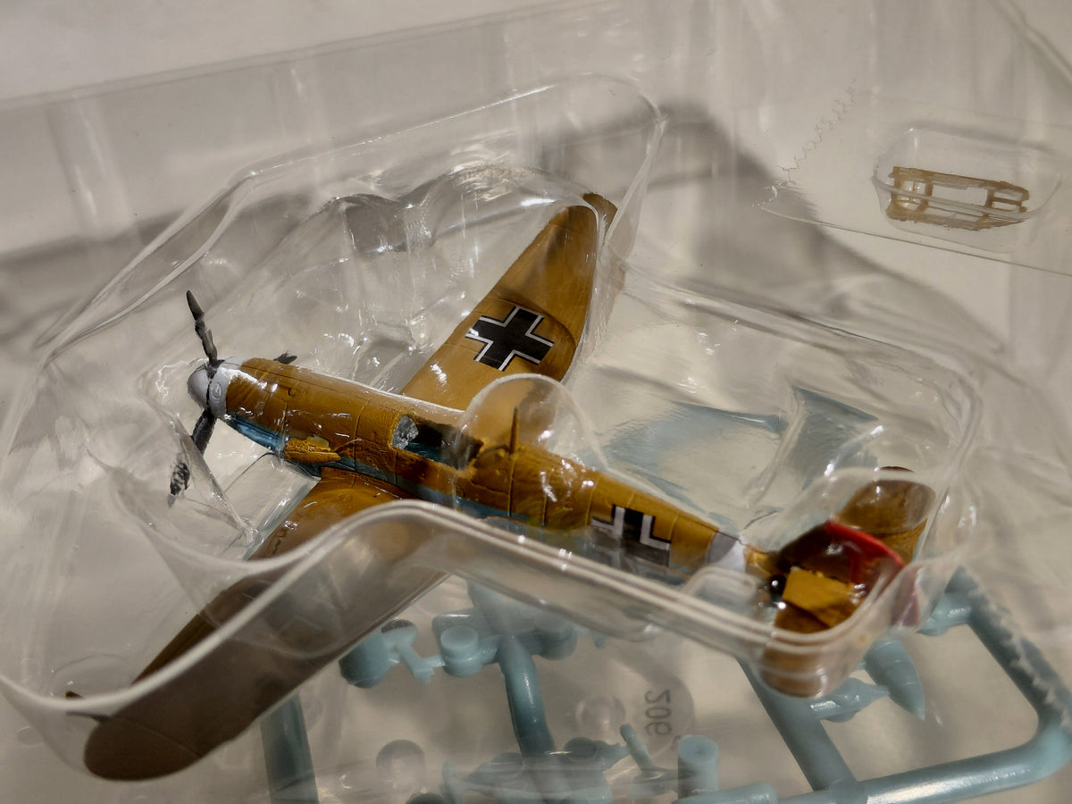 Bandai 1/144 scale Wing Club Collection L4 #4 Messerschmitt Bf109F Special B-color