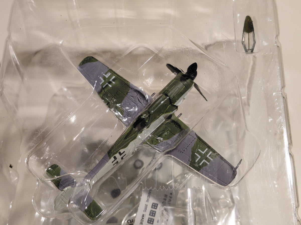 Bandai 1/144 scale Wing Club Collection L2  Fw190D-9 Focke-Wulf