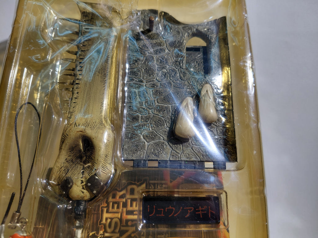 Monster Hunter Dragon Agito figure set from the *Hunting Tool Collecting Life* Vol.1 series by Capcom Boford