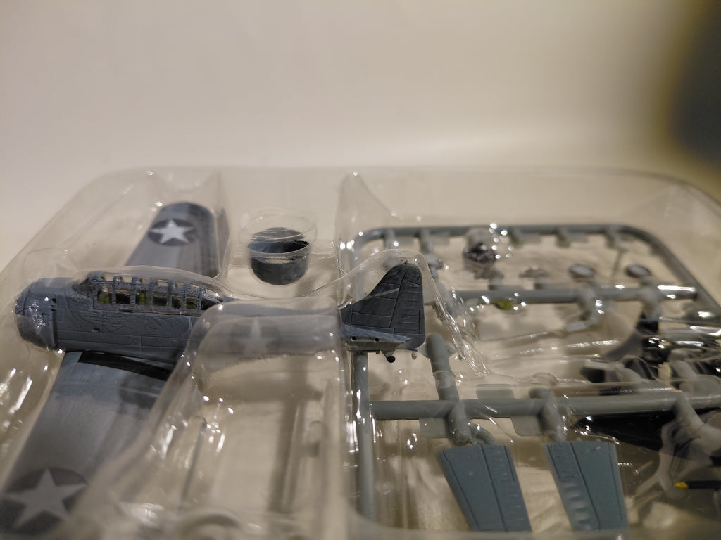 F-toys SBD Dauntless 1/144 #07 – USS Enterprise-based aircraft – The Eternal Zero