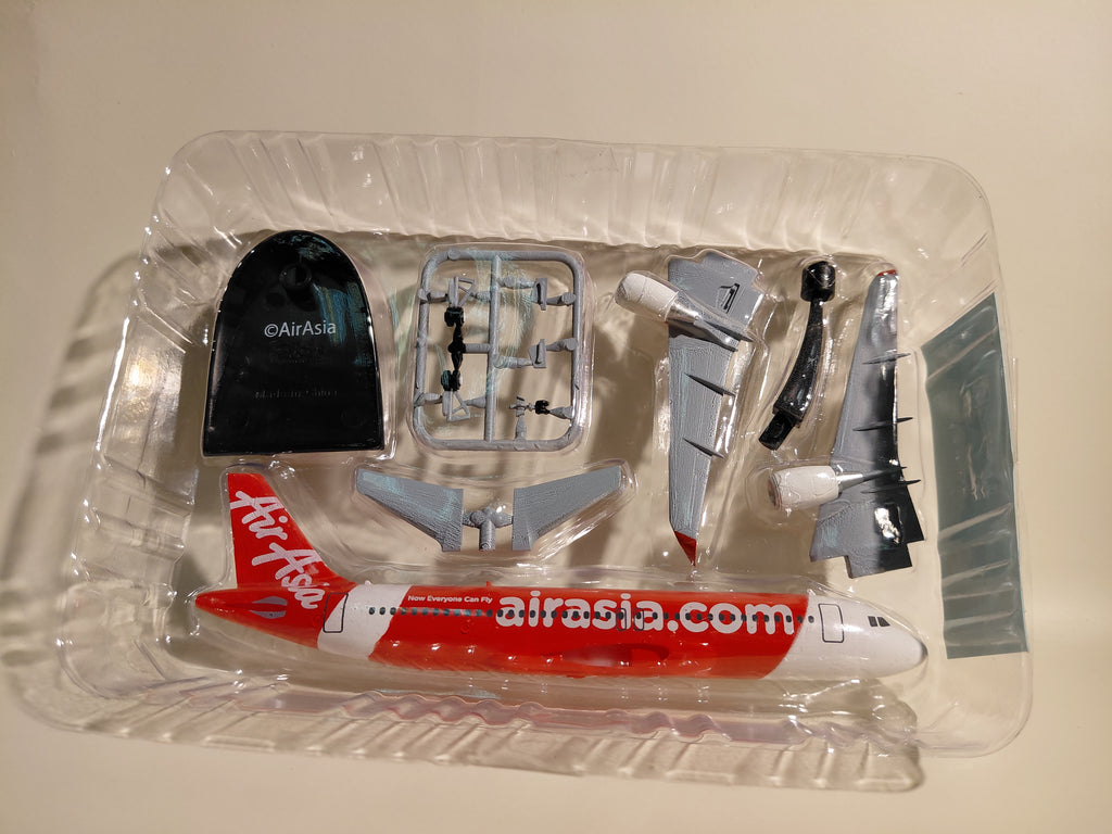1/300 F-Toys Japanese Airlines 3: Airbus A320 - AirAsia Japan (AirAsia)