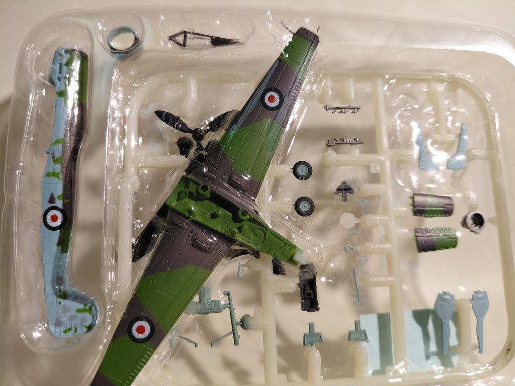 F-Toys 1/144 Fighter Plane Wing Kit Collection VS2 01S Focke-Wulf Ta-152H Luftwaffe Captured Aircraft [WKC-VS2-01S]