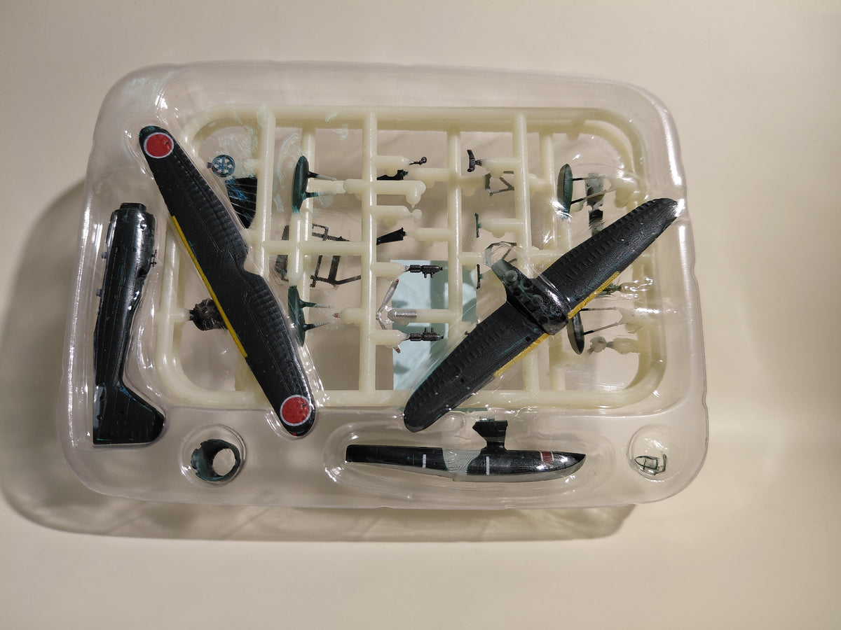 Imperial Navy 1/144 Type 0 Observation Aircraft Type 11 (Late Type) ``Zero Late Type Battleship Yamato'' Wing Kit Club Seaplane Collection 15 #2A