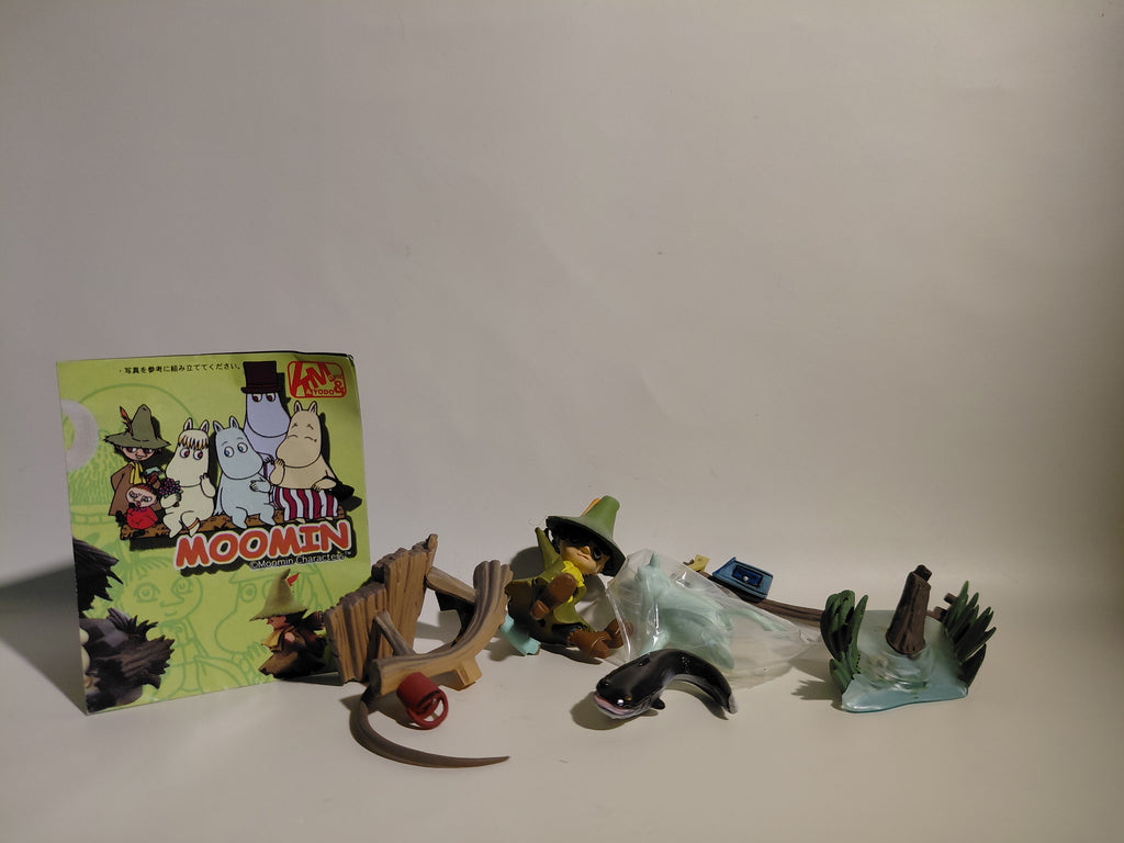 Snufkin Catches a Big One  ("Moomin Mini-Vignette Series") Kaiyodo