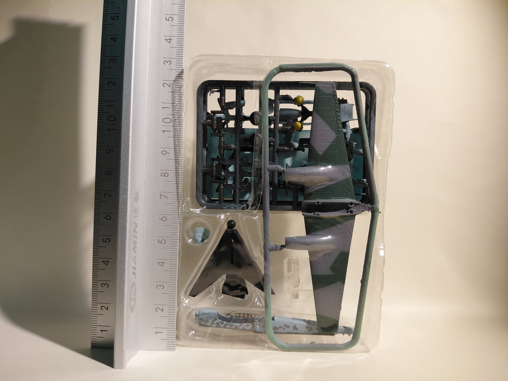 F-TOYS Wing Kit Collection VS8 #2A. Bf 110 G-2 (Luftwaffe, ZG 1, 6. Staffel) - Messerschmitt - 1/144
