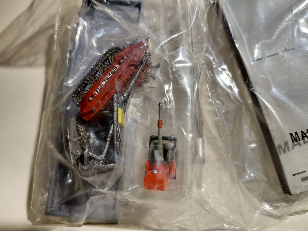 Konami SF Movie Selection Thunderbird POD Vehicle VOL.1  - Laser Cutter Vehicle & Iron Claw Tank