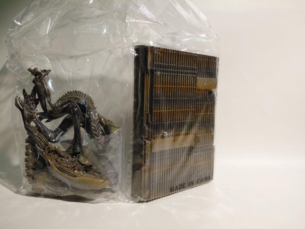 Konami Shokugan SF Movie Selection Vol. 2 Alien New Warrior ALIEN