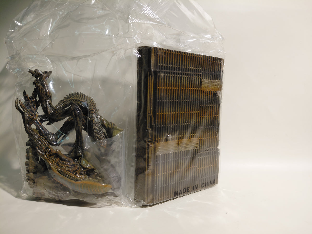Konami Shokugan SF Movie Selection Vol. 2 Alien New Warrior ALIEN