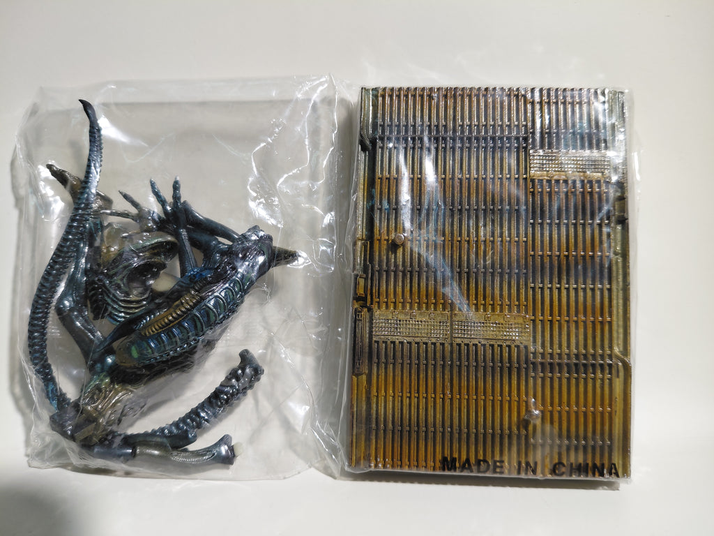 Konami Shokugan SF Movie Selection Vol.2 Warrior (1986 ALIENS)