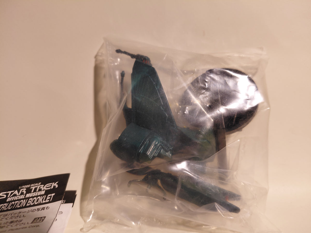 Romando Star TRek 1/7000 Klingon Bird of Prey Mini Figure Set