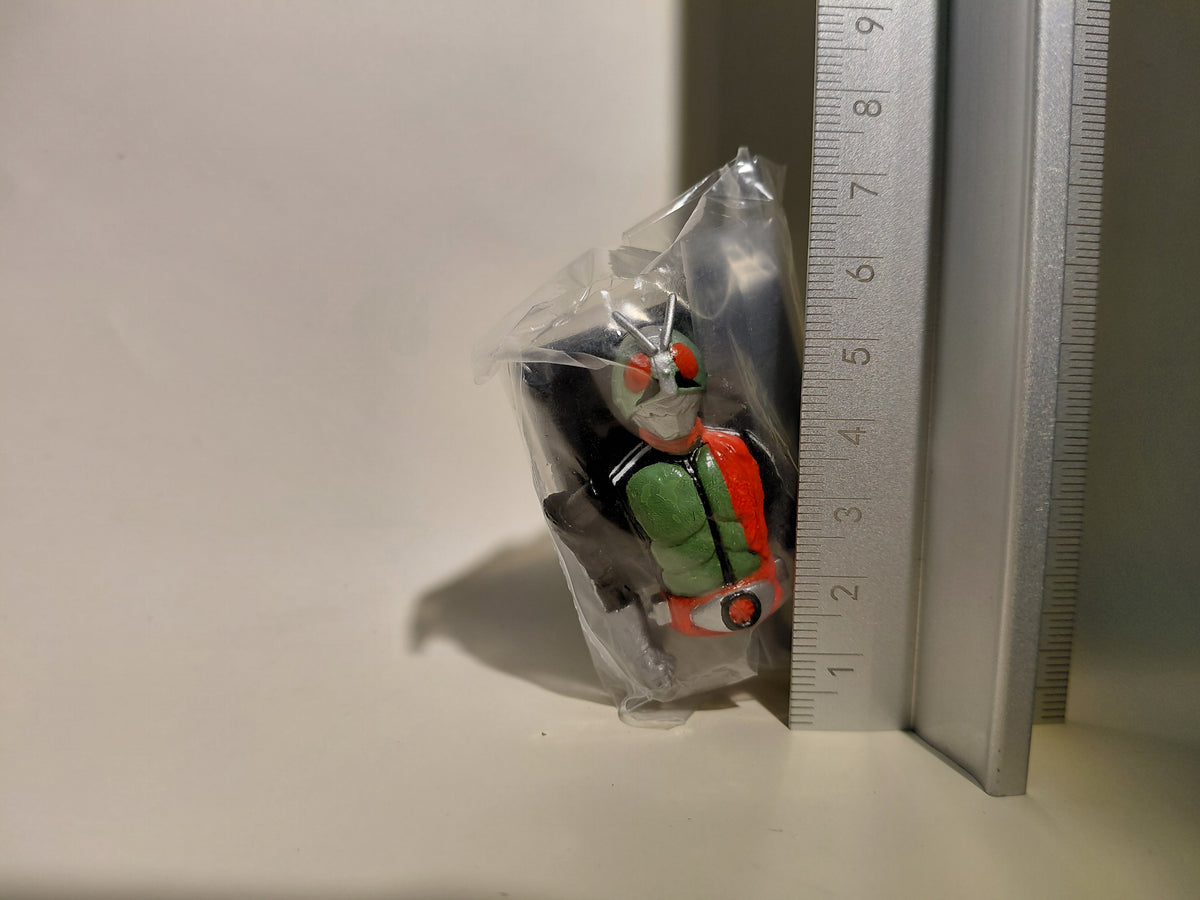 Bandai 2002 HG Kamen Rider: Bandai Kamen Rider Memorial ~ Kamen Rider New No. 1 (with display base)