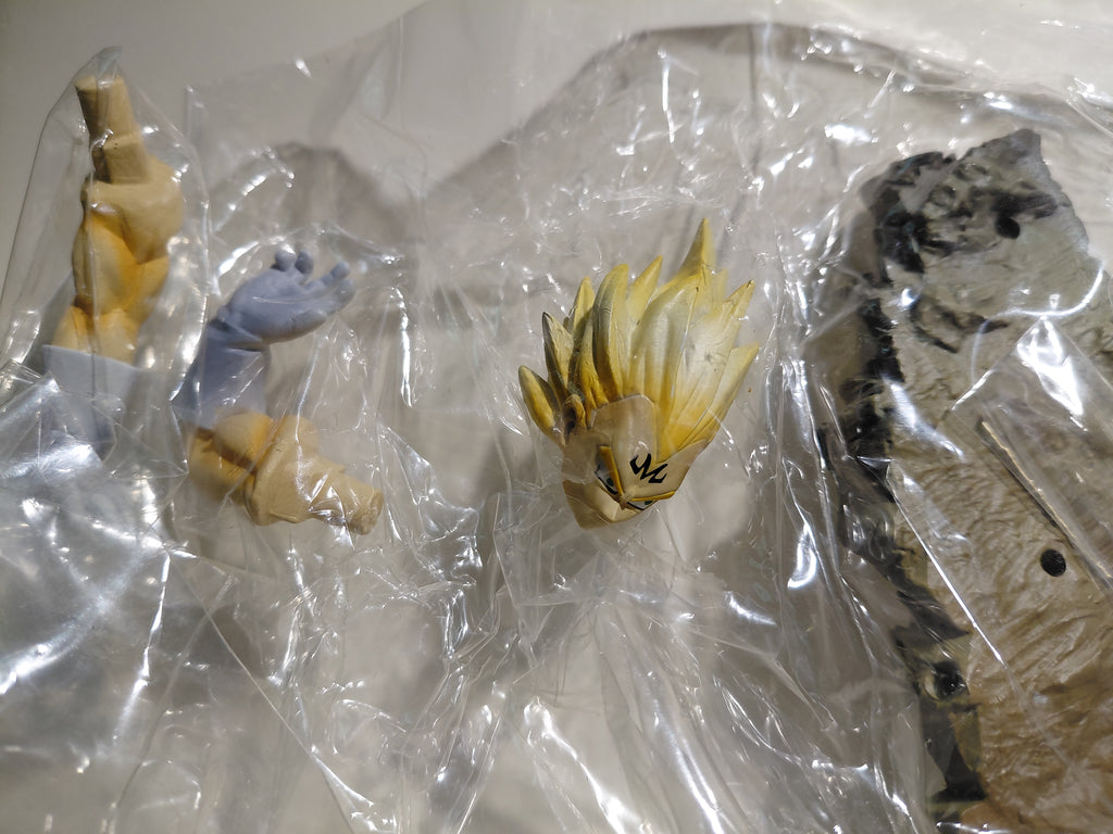 Banpresto Dragon Ball Z Assembly Action Pose Super Saiyan Part 2 Majin Vegeta