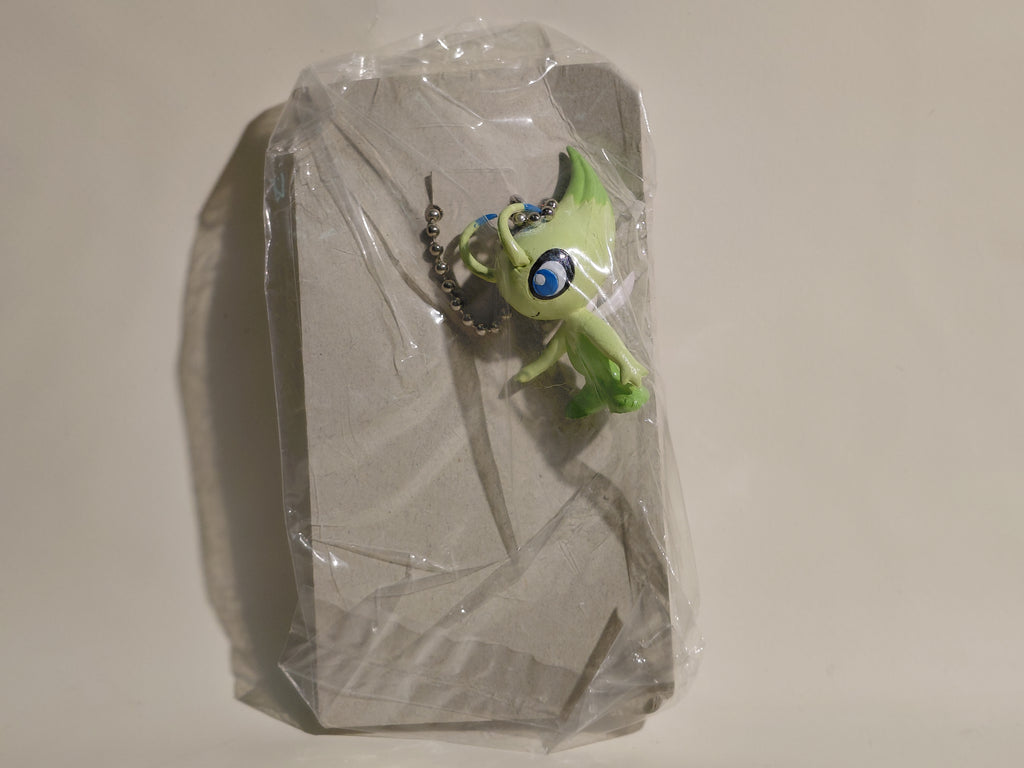 Celebi Pokemon Swing Keychain Furuta 1997 Pokemon Unopened