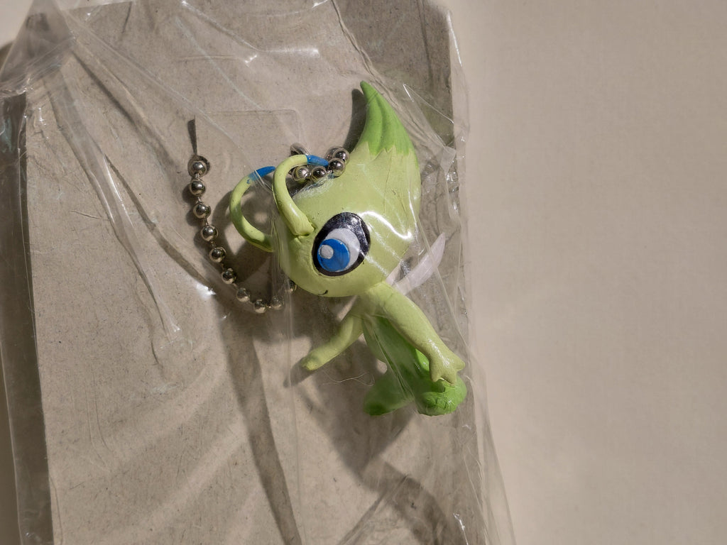 Celebi Pokemon Swing Keychain Furuta 1997 Pokemon Unopened