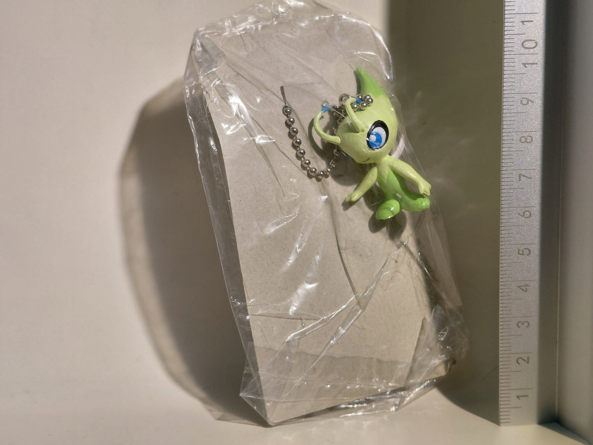Celebi Pokemon Swing Keychain Furuta 1997 Pokemon Unopened