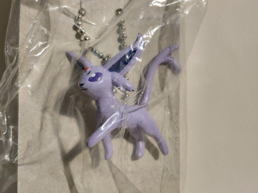 Espeon Pokemon Swing Keychain Figure Mascot Furuta 2000 Unopened