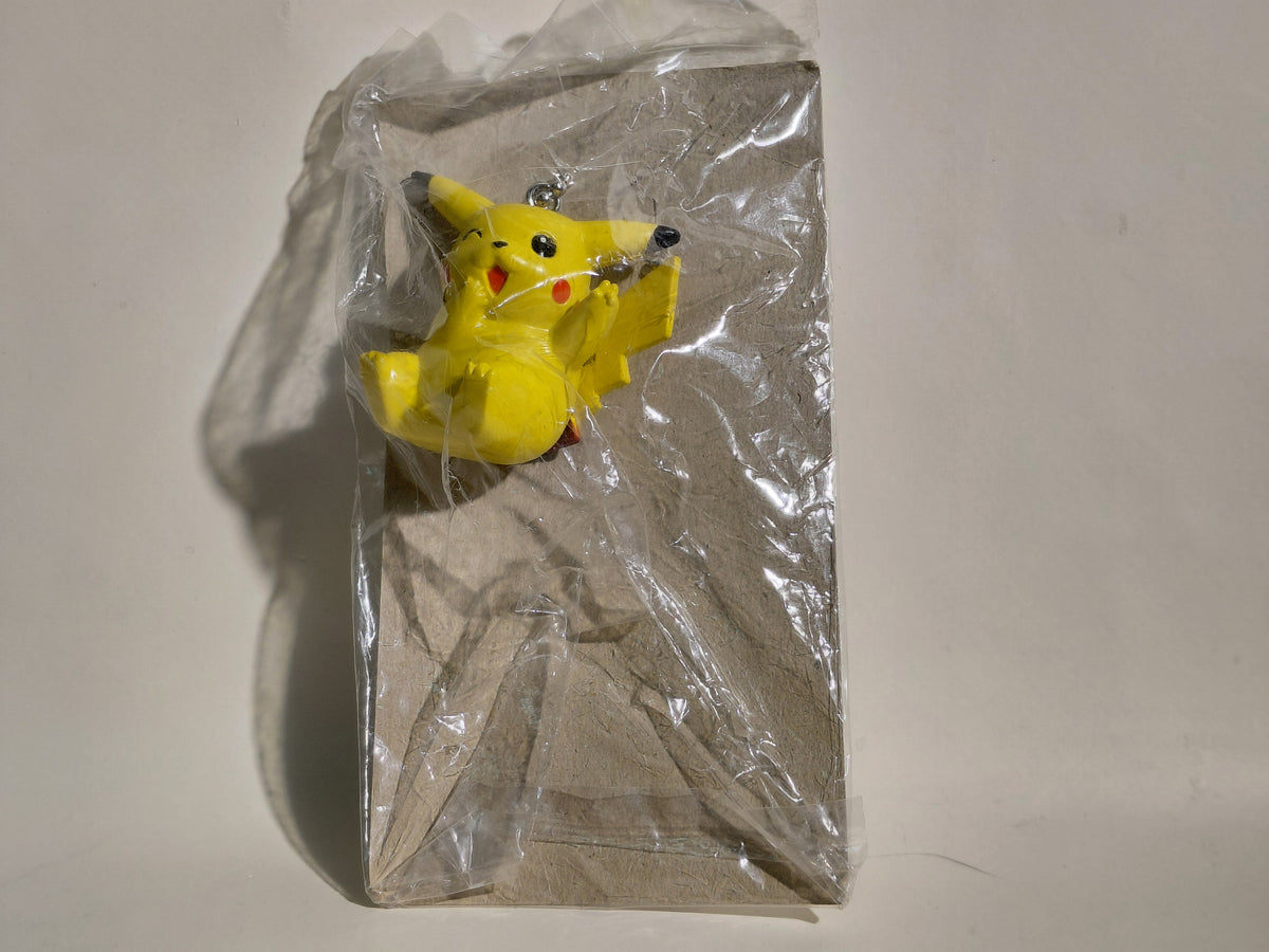 Pikachu Pokemon Mascot Swing Keychain Furuta 2000 Unopened