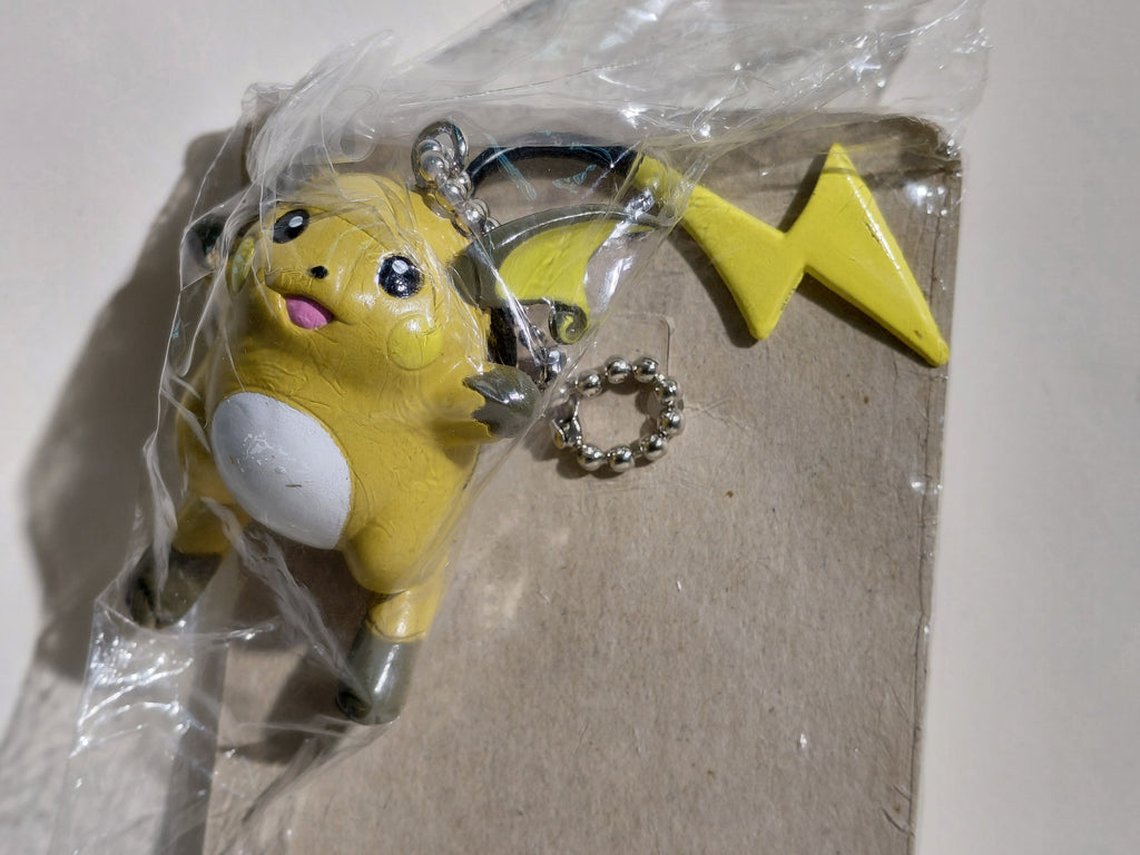 Raichu Pokemon Mascot Swing Keychain Furuta 2000 Unopened