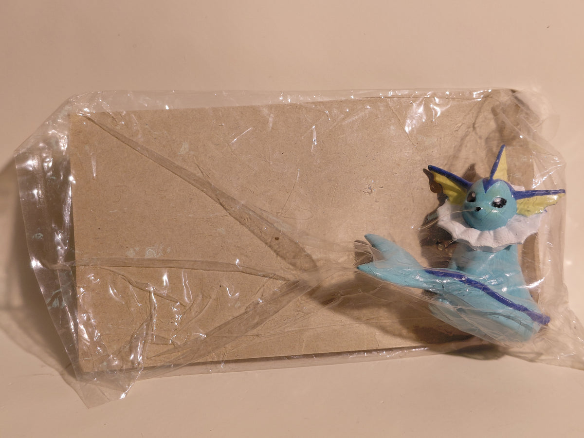 Vintage Vaporeon Pokemon Mascot Swing Keychain Furuta 1997 Unopened