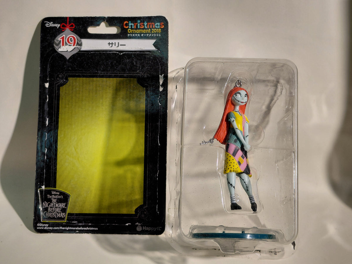 Disney Happy Kuji Christmas Ornament Figure Sally