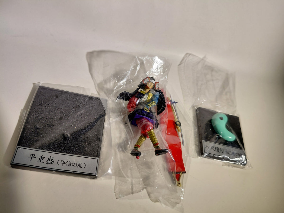 Historical Figure: Genpei War Series 1 – #1 Mini Figure Taira no Shigemori (Heiji Rebellion)
