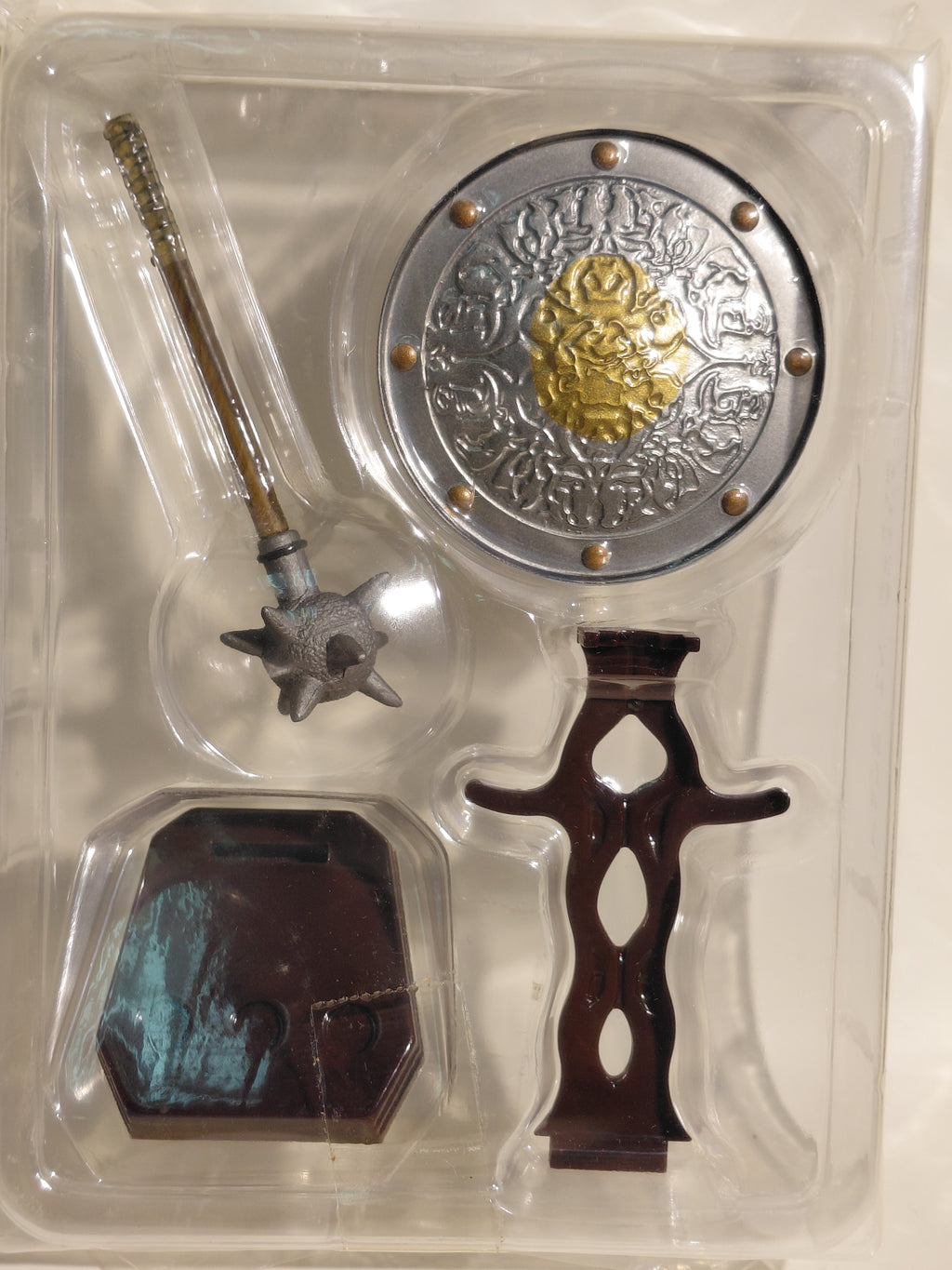 Takeshi Mononofu World Famous Sword & Weapon Series 1: Mace & Shield