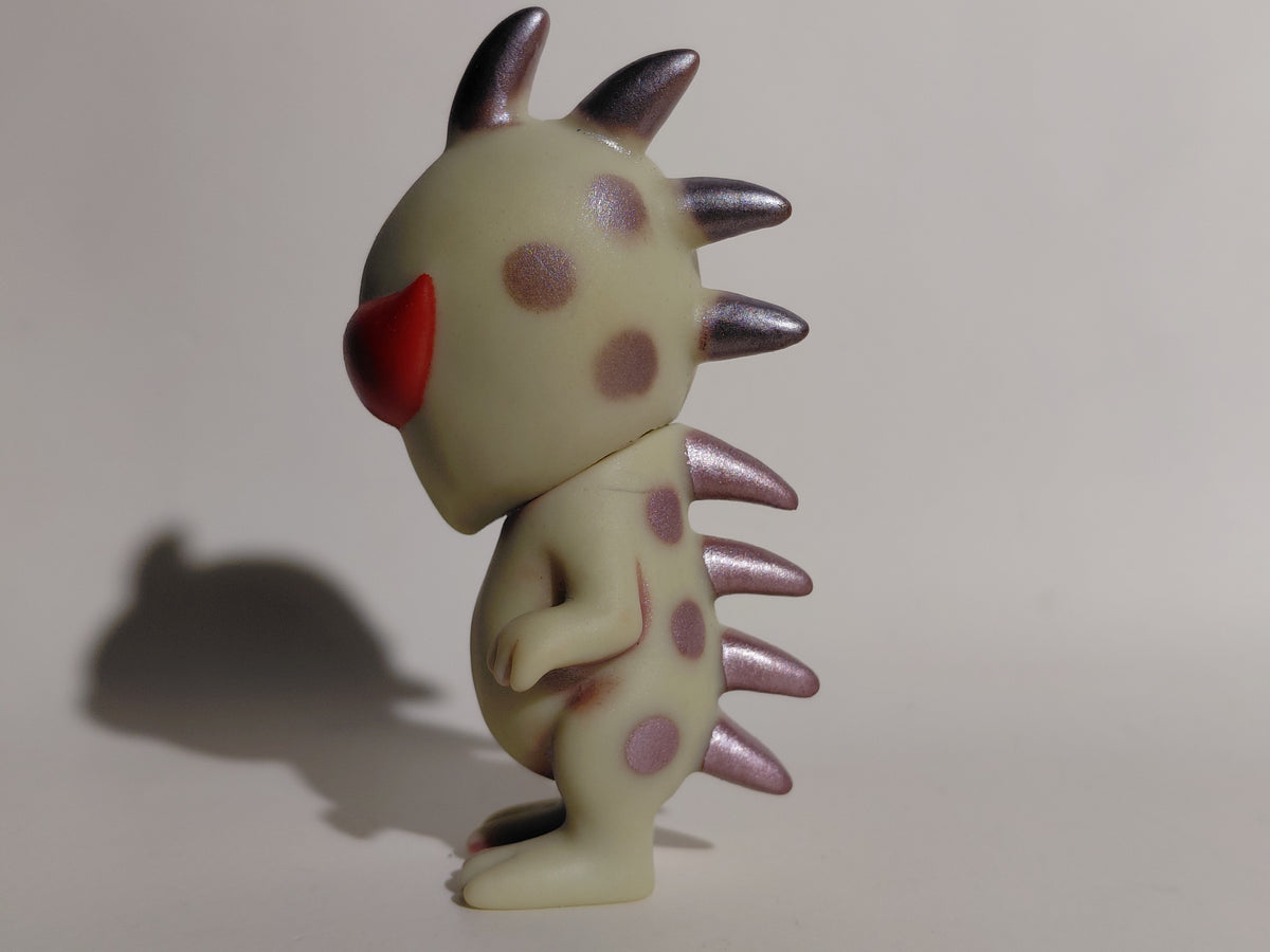 Takara Tomy T-ARTS UMA CHUPACABRA monster Sofubi cryptid Alien figure