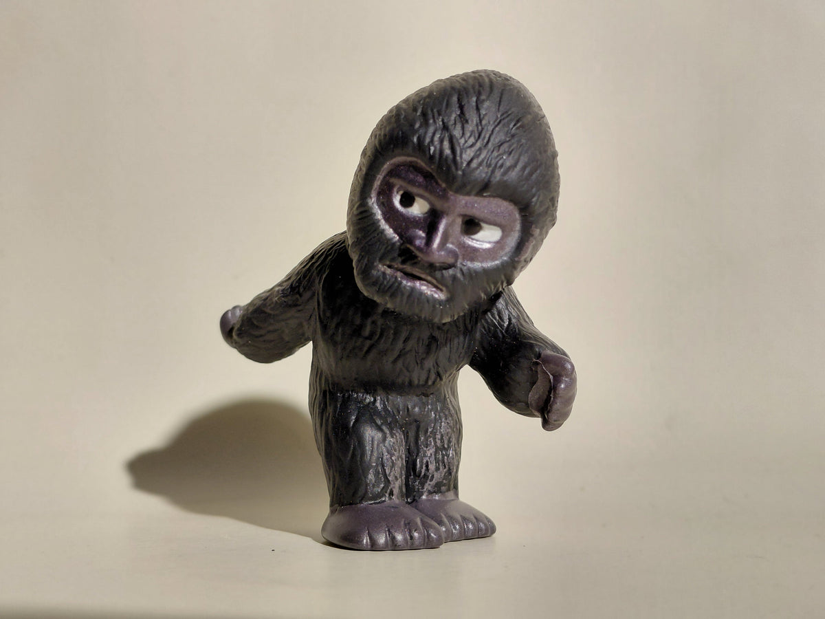 Takara Tomy T-ARTS UMA Bigfoot monster Sofubi cryptid Alien figure