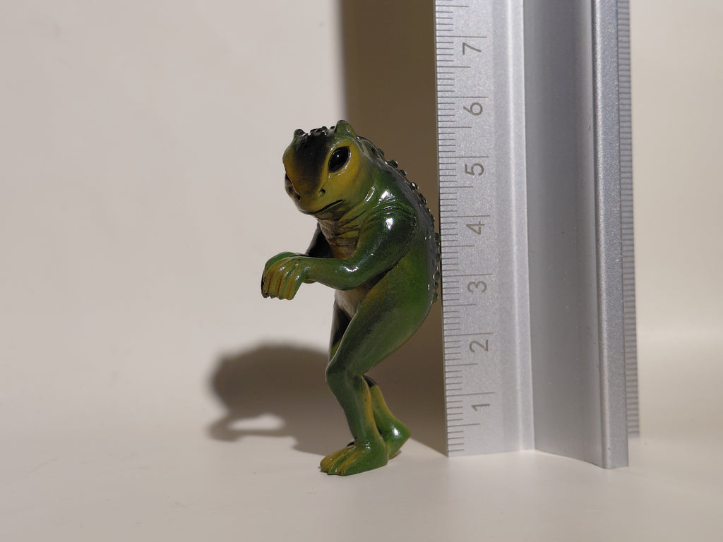Frogman Monster UMA Figure Super Mystery Magazine MU Namiki 2001 Japan